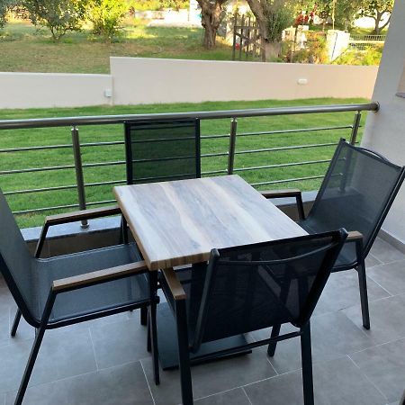 Castella Apartments Vurvurú Kültér fotó